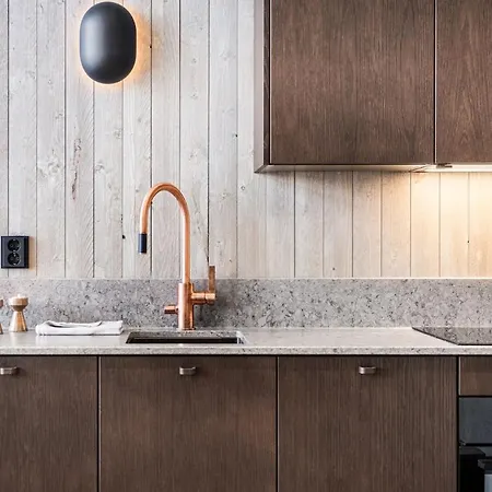 North Celestial 15d By Hilla *