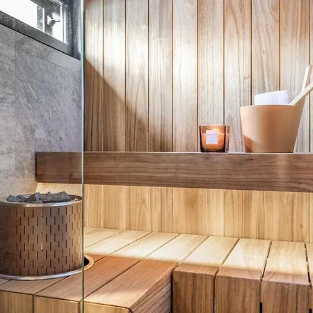 Apartment North Celestial 15d By Hilla *